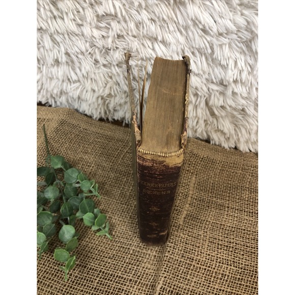 The Posthumous Papers Of The Pickwick Club Charles Dickens Reprint of First Ed. - Picture 11 of 12